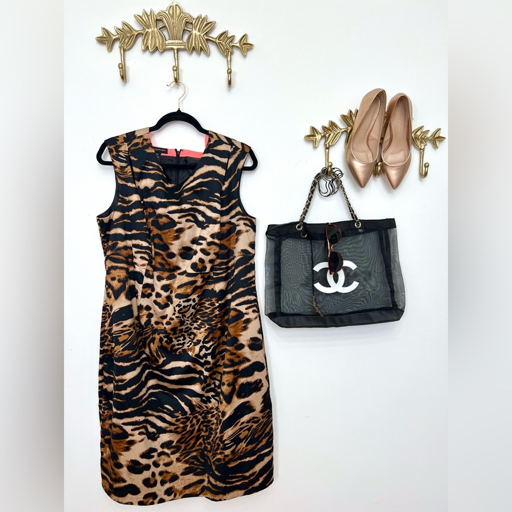 Animal print body con sleeveless dress elegant